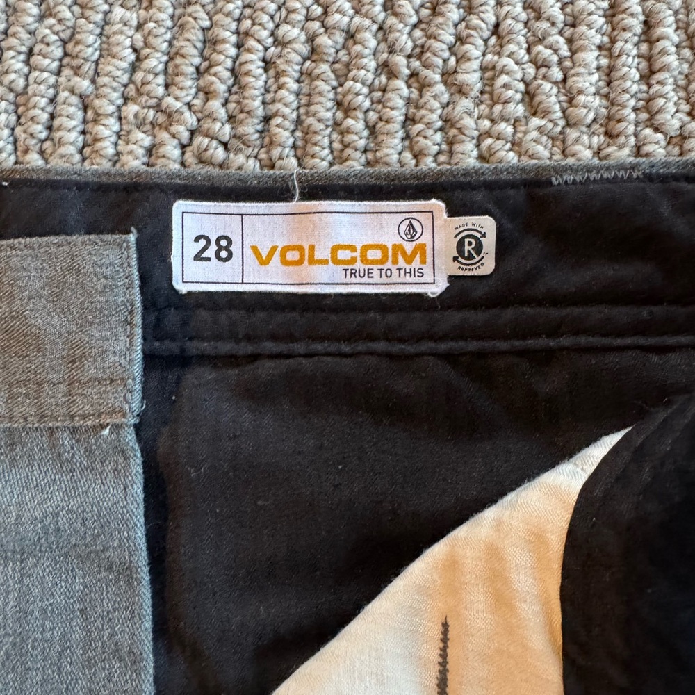 Volcom  Gray shorts